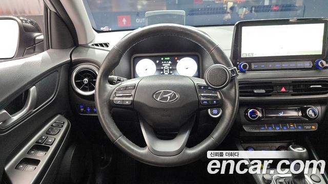 Hyundai Kona 2021 — photo 13