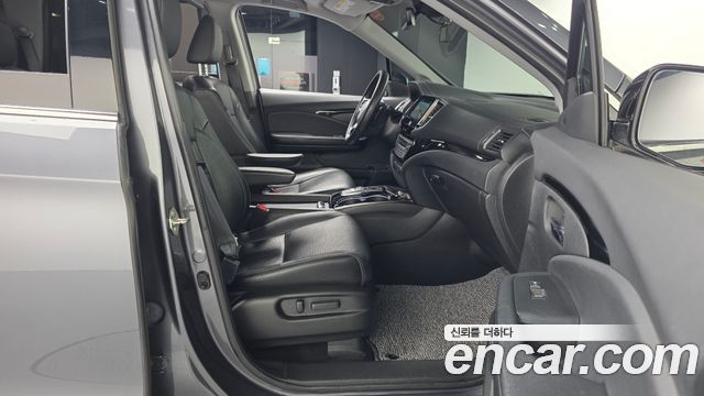 Honda Pilot 2019 — photo 17