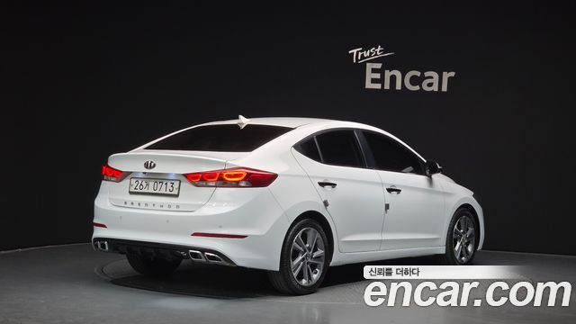 Hyundai AVANTE 2016 — photo 2