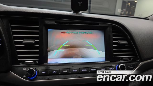 Hyundai AVANTE 2016 — photo 23