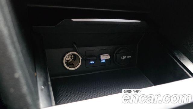 Hyundai AVANTE 2016 — photo 25