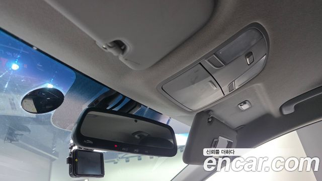 Hyundai AVANTE 2016 — photo 26