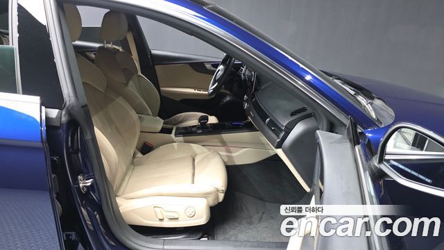 Audi A5 2023 — photo 17