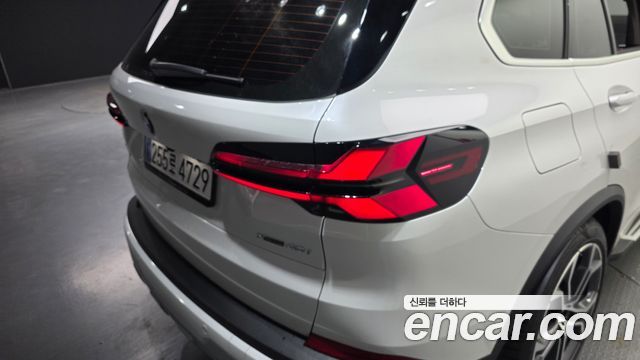 BMW X5 2025 — photo 9