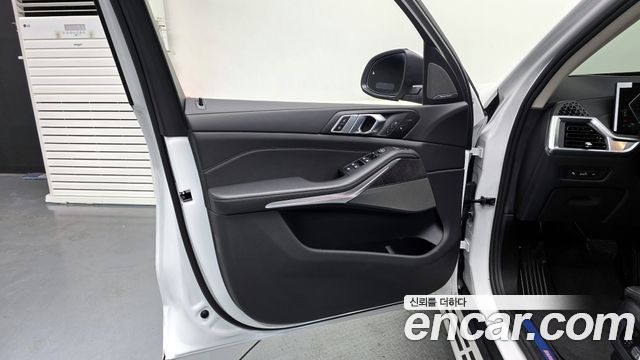 BMW X5 2025 — photo 14