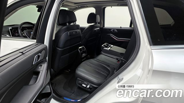 BMW X5 2025 — photo 16