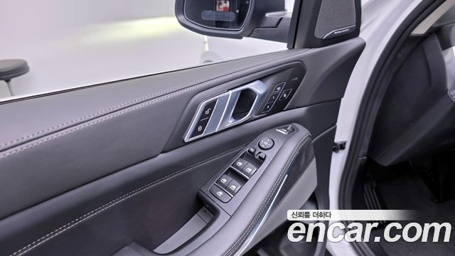 BMW X5 2025 — photo 34