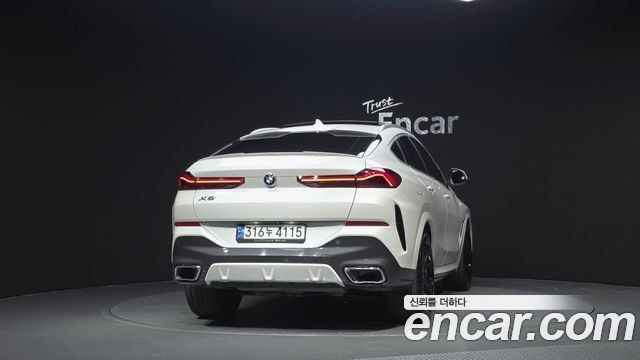 BMW X6 2022 — photo 4