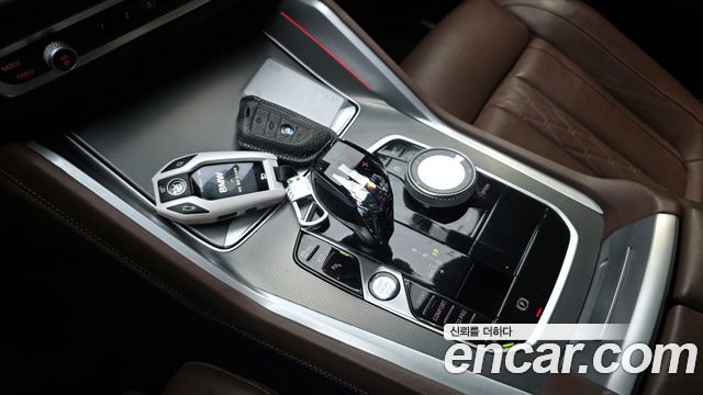 BMW X6 2022 — photo 12