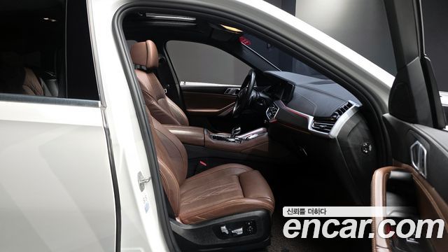 BMW X6 2022 — photo 18