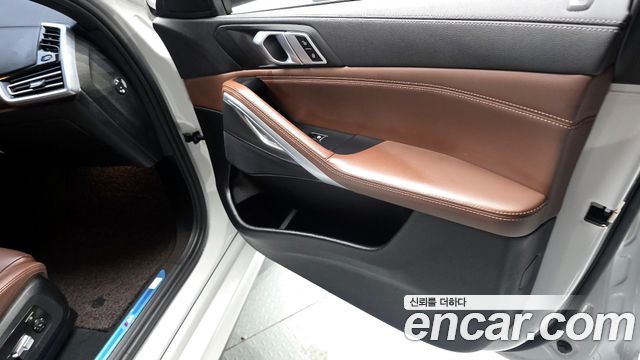 BMW X6 2022 — photo 14