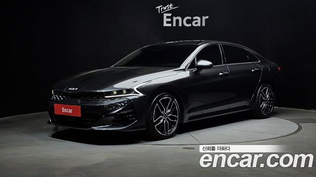 Kia K5 2023 — photo 1