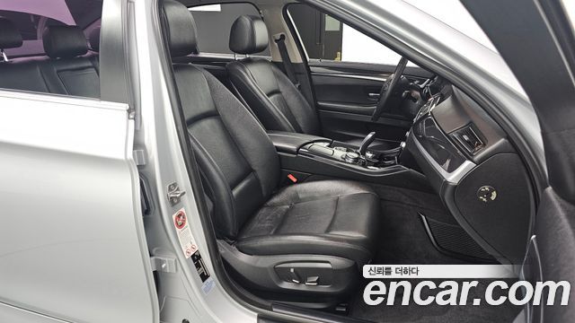BMW 5-Series 2014 — photo 11