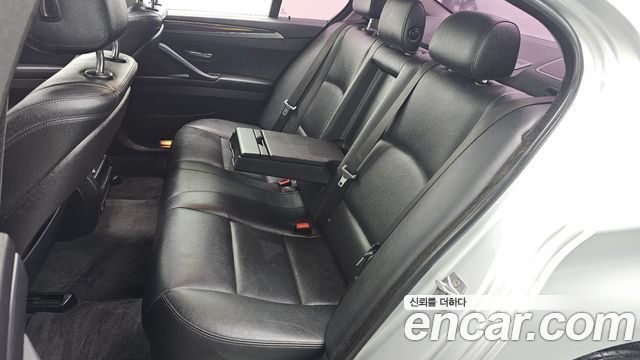 BMW 5-Series 2014 — photo 12