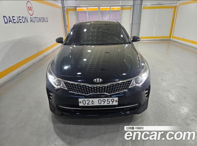 Kia K5 2016 — photo 1