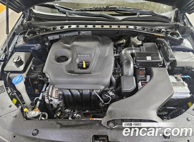 Kia K5 2016 — photo 7