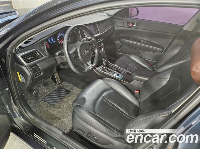 Kia K5 2016 — photo 9