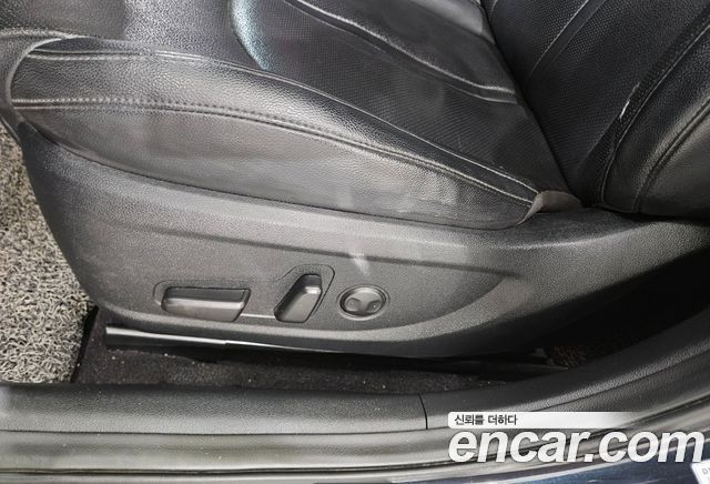 Kia K5 2016 — photo 14