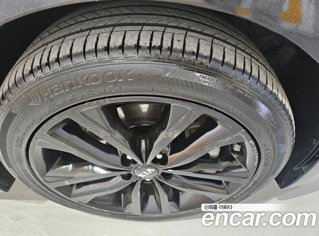 Kia K5 2016 — photo 18