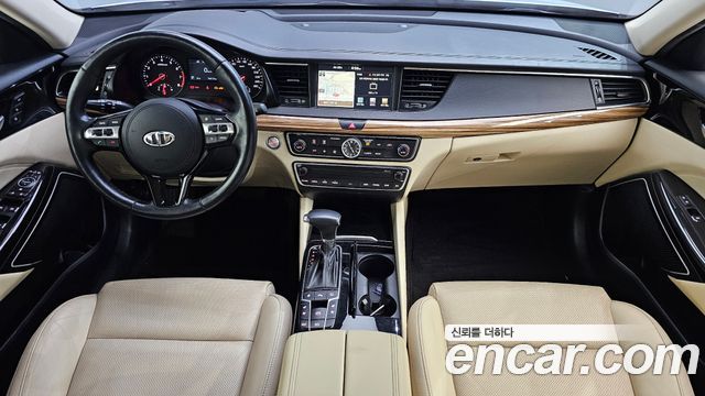 Kia K7 2016 — photo 10