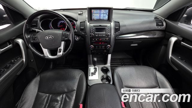 Kia Sorento 2011 — photo 7