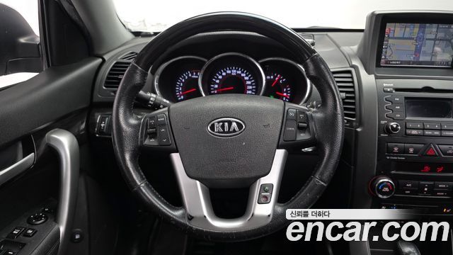 Kia Sorento 2011 — photo 13