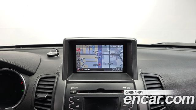 Kia Sorento 2011 — photo 14