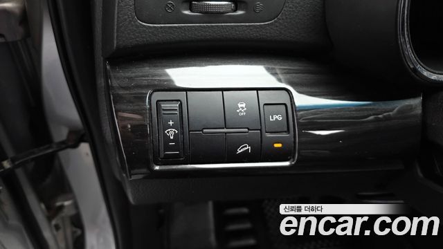 Kia Sorento 2011 — photo 17