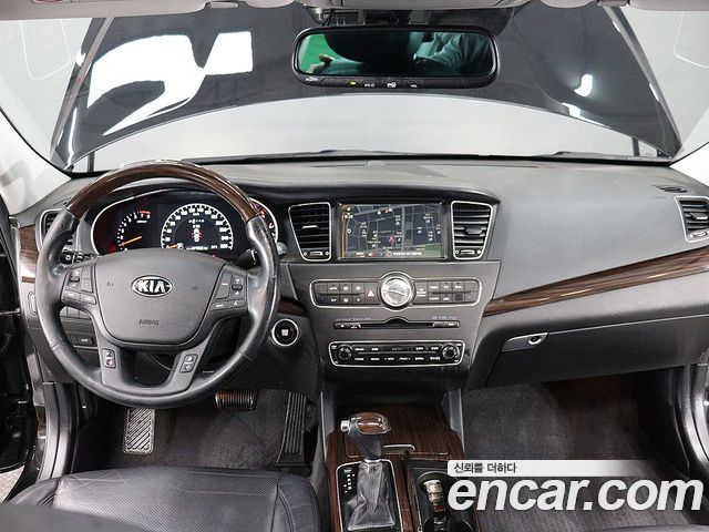 Kia K7 2015 — photo 14