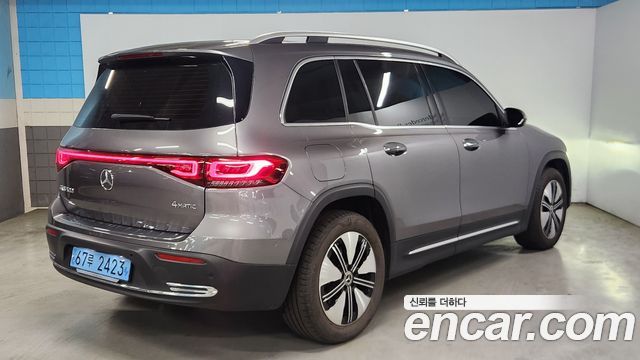 Mercedes-Benz EQB 2024 — photo 2