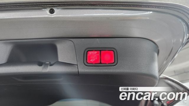 Mercedes-Benz EQB 2024 — photo 13