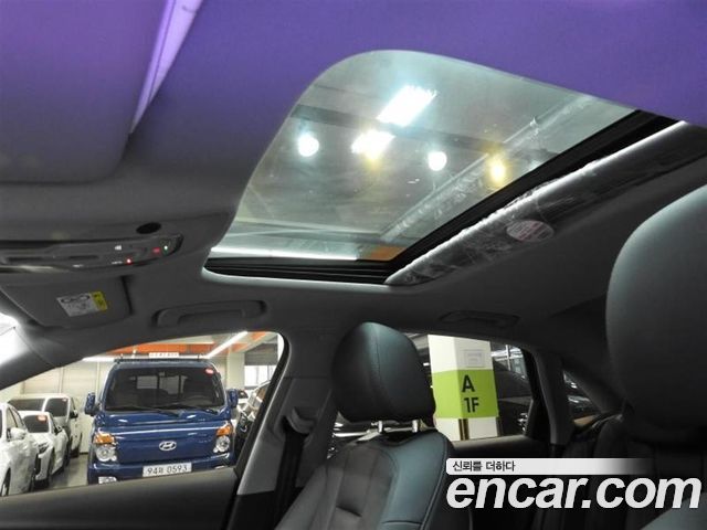 Audi A4 2023 — photo 20