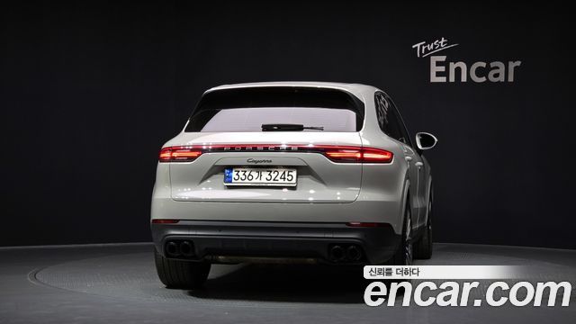 Porsche Cayenne 2022 — photo 4
