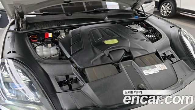 Porsche Cayenne 2022 — photo 6