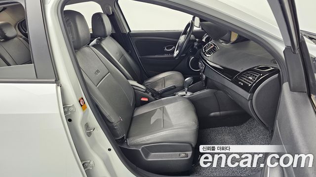 Renault Korea SM3 2016 — photo 16