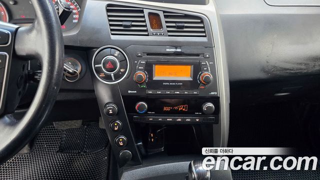 KG Mobility KORANDO 2014 — photo 16