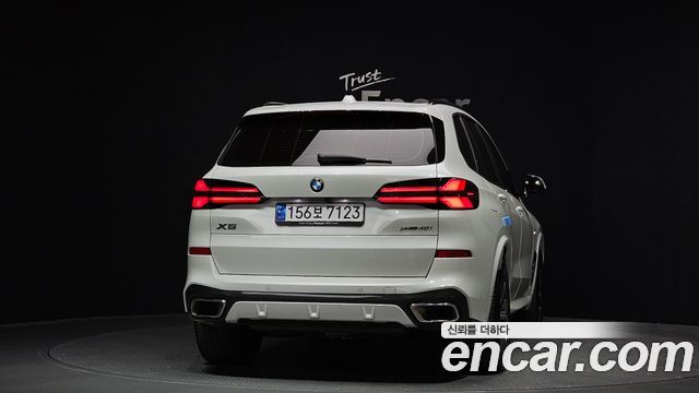 BMW X5 2025 — photo 4