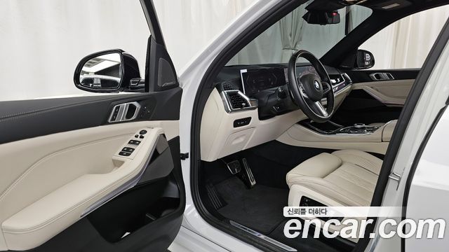 BMW X5 2025 — photo 13