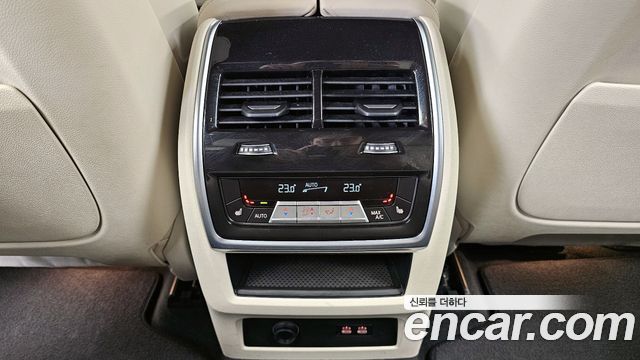 BMW X5 2025 — photo 25