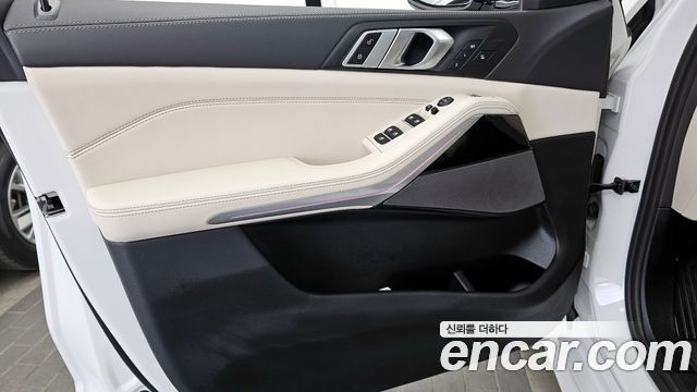 BMW X5 2025 — photo 14
