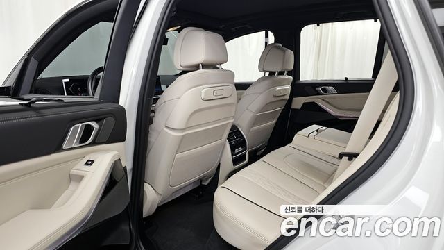 BMW X5 2025 — photo 16