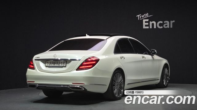 Mercedes-Benz S-Class 2018 — photo 2