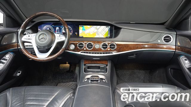 Mercedes-Benz S-Class 2018 — photo 10