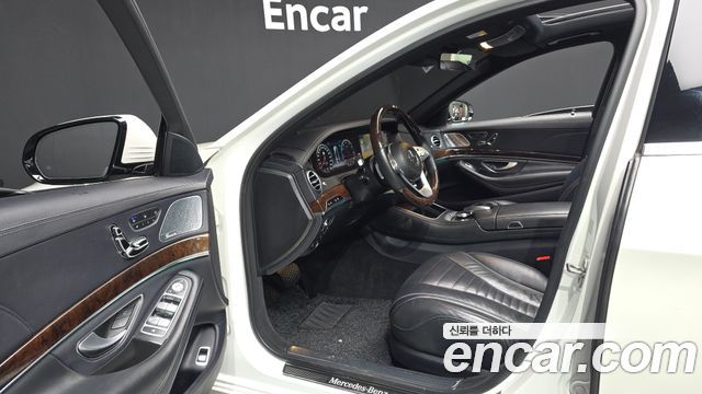 Mercedes-Benz S-Class 2018 — photo 13