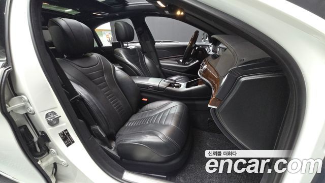 Mercedes-Benz S-Class 2018 — photo 17