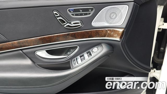 Mercedes-Benz S-Class 2018 — photo 30