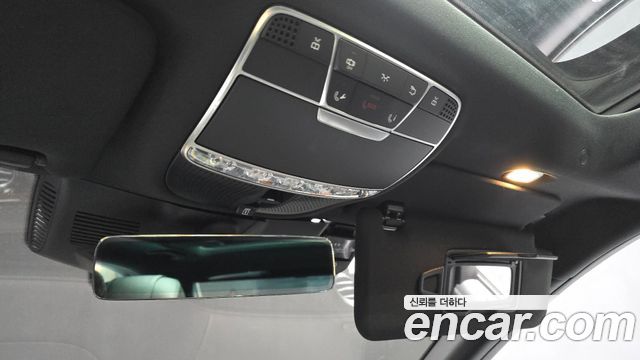 Mercedes-Benz S-Class 2018 — photo 33