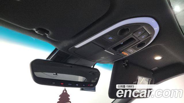 Genesis G70 2018 — photo 30