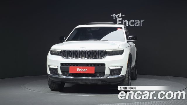 Jeep Cherokee 2023 — photo 3