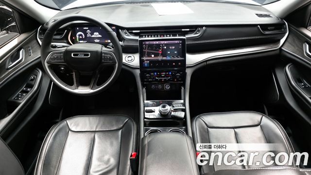 Jeep Cherokee 2023 — photo 10